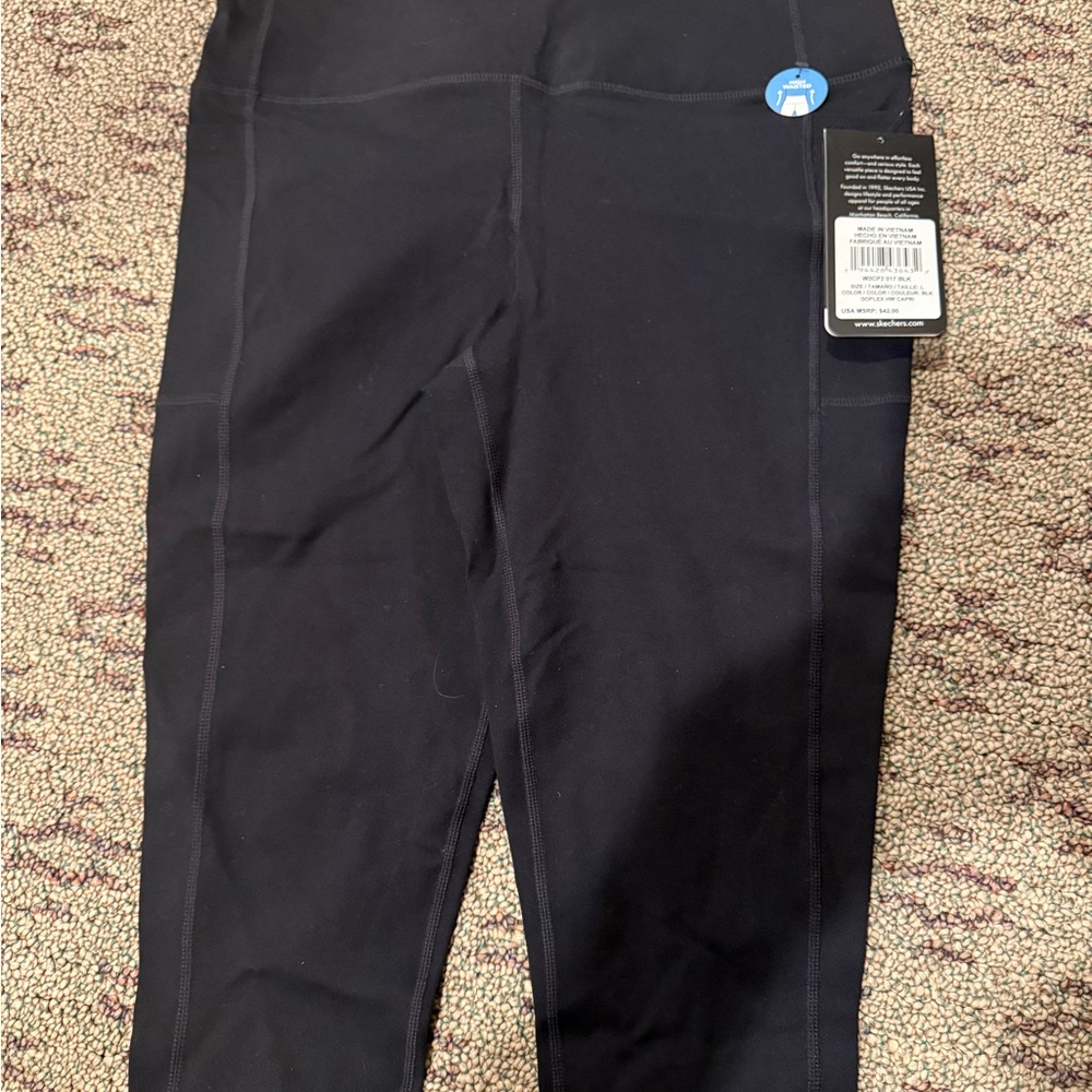 Skechers women’s  Black Leggings